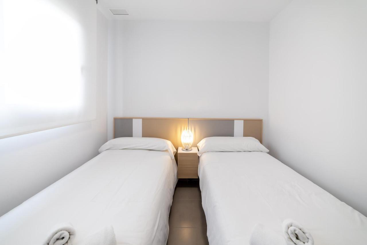 Arenales Playa 9 By Mar Holidays Apartment *